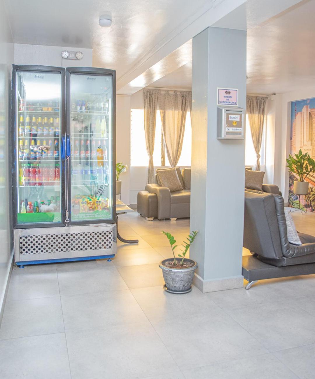 Hotel Alcazar Μεντεγίν Εξωτερικό φωτογραφία